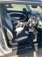2009 MINI Hatch Hatchback Cooper R56